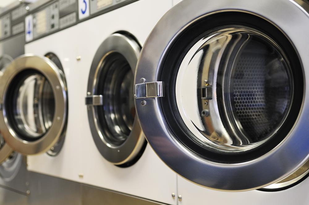 Tips Memilih dan rekomendasi mesin cuci untuk usaha laundry